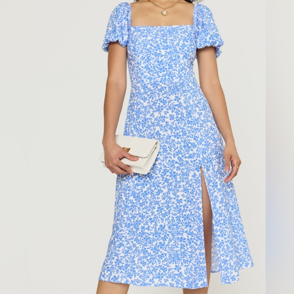 Chic Blue Floral Midi Dress